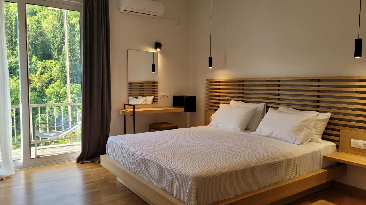 Theoxenia Hotel Andritsaina Exterior photo