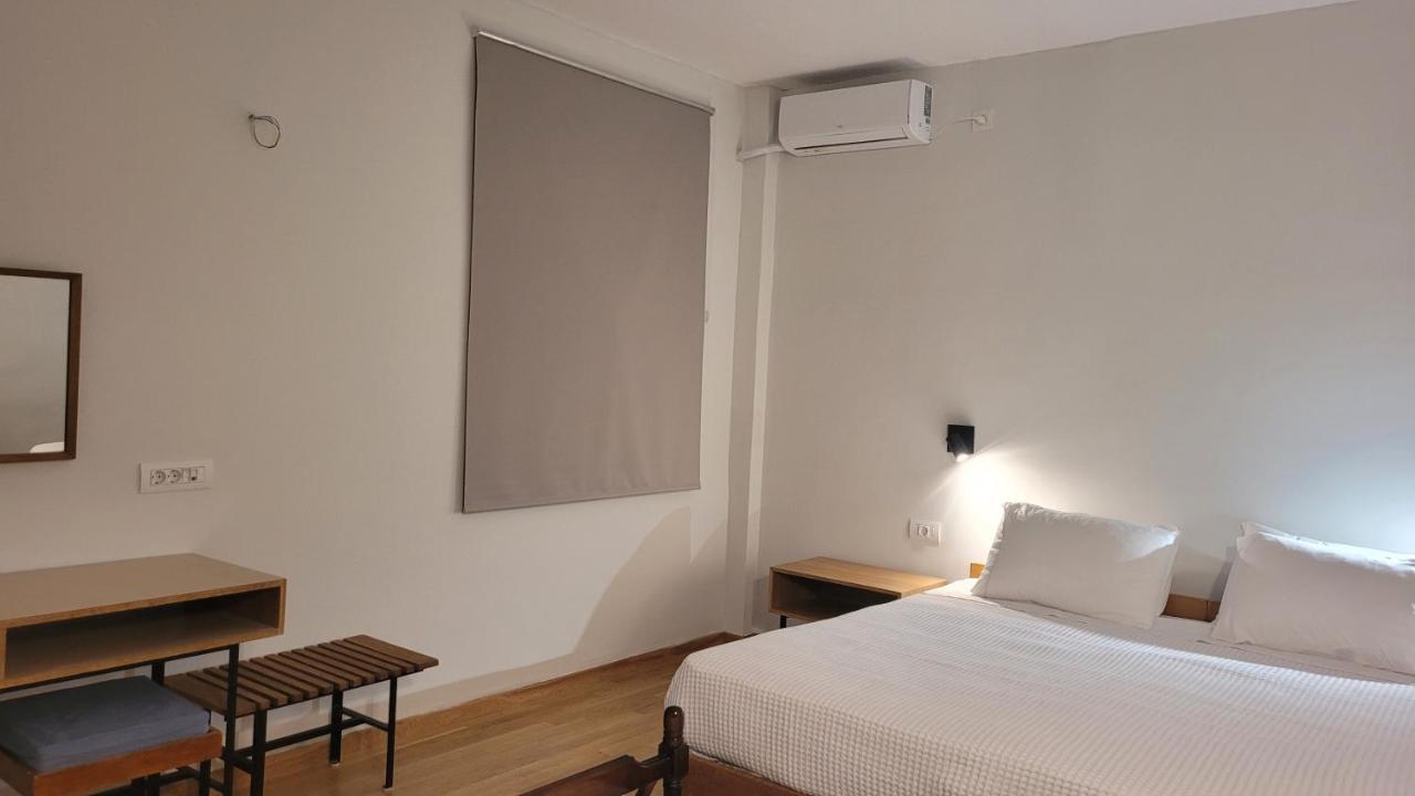 Theoxenia Hotel Andritsaina Exterior photo