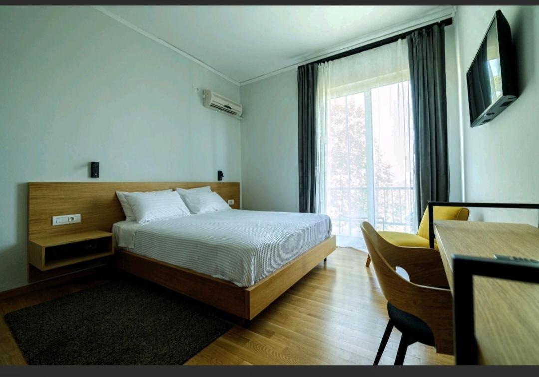 Theoxenia Hotel Andritsaina Exterior photo